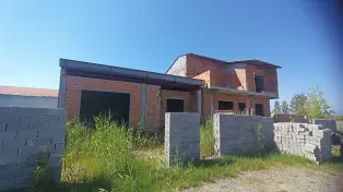 فروش ویلا نیمه کاره