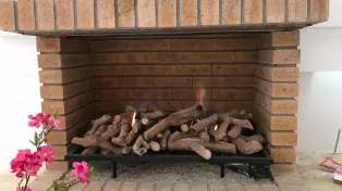ساختمان دو طبقه در 300 متر زمین شهرکی