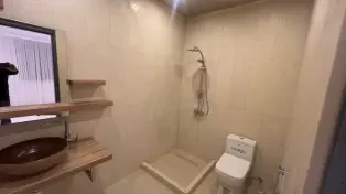 عمارت مجلل هزارمتری نوساز در شهرک رویایی خانه دریا