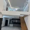 ویلای لاکچری با استخر ۴ فصل و سقف ۶ متری