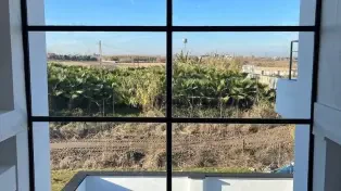 ویلای لاکچری با استخر ۴ فصل و سقف ۶ متری