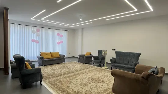 فروش ویلا ساحلی دوبلکس استخردار شیک در سرخرود