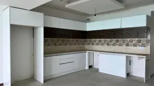137 متر اپارتمان خط دریا سرخرود با