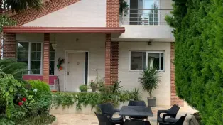 بادرود.فروش ویلای بسیار شیک