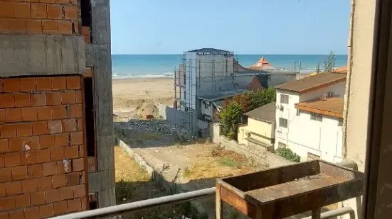 آپارتمان یکجا فروش چند قدمی ساحل سرخرود