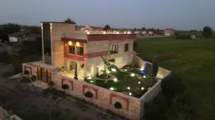 ۵۰۰ متر ویلا باغ شاهنشاهی  استخردار در سرخرود