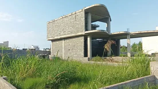 275 متر زمین شهرکی سرخرود برند