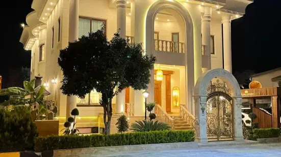ویلای ۱۰۰۰ متری سوپر لوکس و مجلل