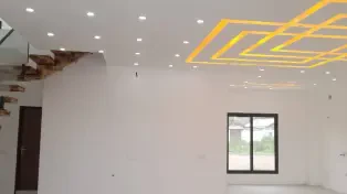 ویلا ۲۸۰ متری ۳ خواب با روف و استخر