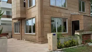 فروش ویلا ساحلی ۲۱۰ متری ۴ خواب با مدارک