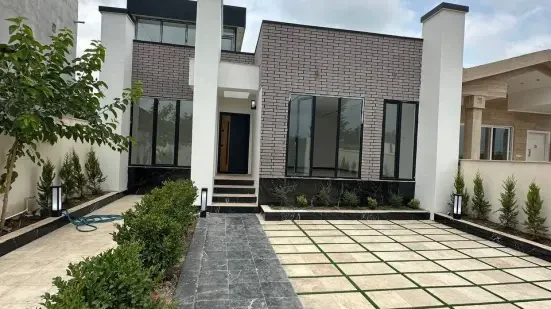 فروش ویلای مستقل ساحلی سرخرود ۲۳۰ متری، سند تک برگ
