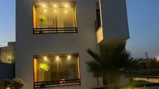 ویلا نوساز زیر نظر مهندسان مجرب