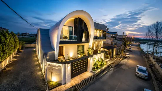 ویلای استخردار نوساز سرخرود، جکوزی، مدارک کامل