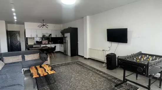 ویلا شهرکی ساحلی مبله  استخردار