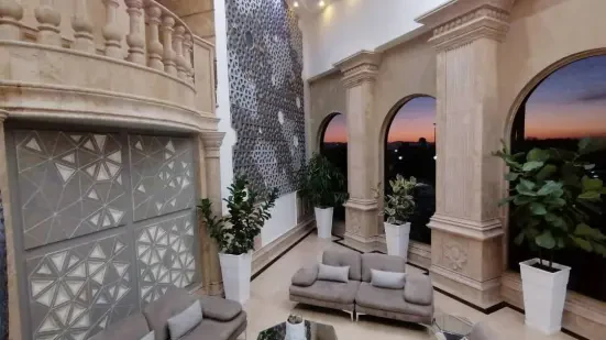 ویو ابدی دریا، برج سوپرلاکچری سرخرود