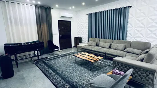 فروش ویلا فلت استخردار شهرکی در محدوده درویش اباد
