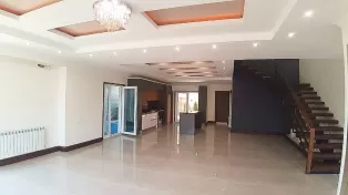 ویلا شهرکی به قیمت