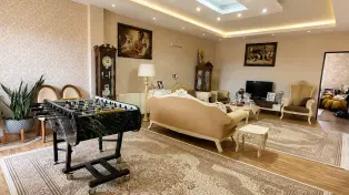ویلای دوبلکس ۳۴۰ متری خوش‌نقشه با مدارک کامل