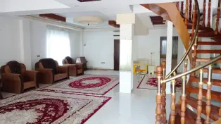 400 متر ویلا باغ دوبلکس مشجر — تصویر ۳