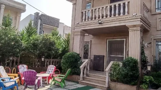 فروش ویلای استخردار شهرکی امن و دنج