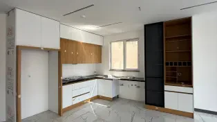 فروش آپارتمان ۱۵۵متری خط دریا سرخرود