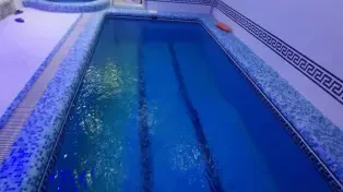 ویلا ۲۹۰ متری ۳ خواب با استخر و جکوزی