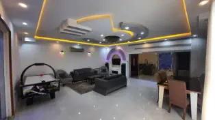 ویلا ۲۹۰ متری ۳ خواب با استخر و جکوزی