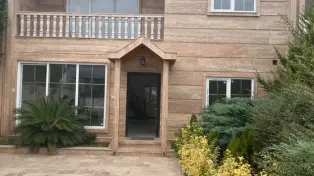 فروش ویلا شهرکی ۲۶۰ متری سنددار