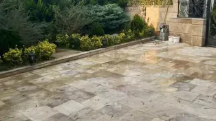 فروش ویلا شهرکی ۲۶۰ متری سنددار