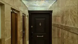 واحد پنت هاوس ۳۷۰ متری لب دریا