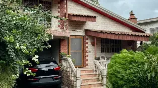 ویلای دوبلکس ساحلی در سرخرود ۷۰۰متر تا دریا سنددار