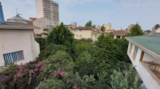 ویلا دوبلکس ساحلی، استخردار