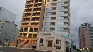 آپارتمان ساحلی در خط دریا سرخرود
