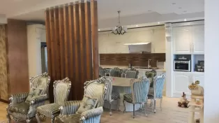 آپارتمان ساحلی در خط دریا سرخرود