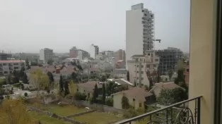 اپارتمان در خط ساحلی