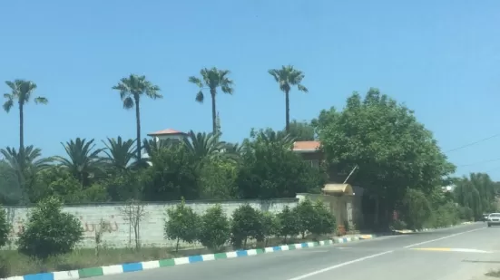زمین ساحلی منطقه خوش نشین