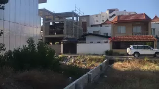 ۲۷۰ متر زمین دو کله، ۴۰۰ متر تا دریا