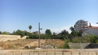 زمین خط دریا دو بر