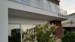 ویلا شهرکی، نما مدرن