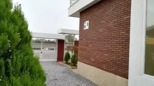 ویلا شهرکی، نما مدرن