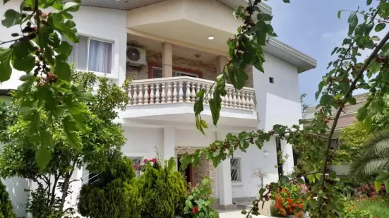 ویلا کوی رحمانی سرخرود استخر دار