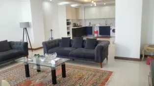 برج سفید خط دریا