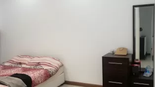 برج سفید خط دریا