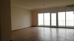 اپارتمان خط دریا سرخرود