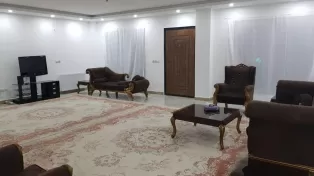 ویلا دوبلکس، ۴۲۰ متر زمین، استخردار