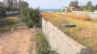 زمین انارور ویوو دریا