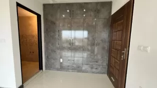 فروش ویلایی استخردار