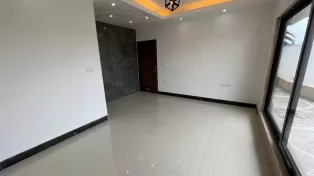 فروش ویلایی استخردار