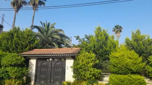 زمین شهرکی _ساحلی دارای ویلای کلنگی