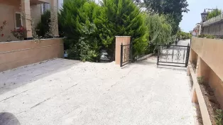 ویلا شهرکی استخردار